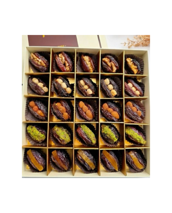 Majdool Dates Box