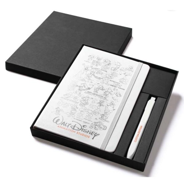 OWMOL-326-Moleskine-Classic-Large-Notebook-Go-Pen-Set-Whiteunique68f922f Moleskine Classic Large Notebook & Go Pen Set (White)
